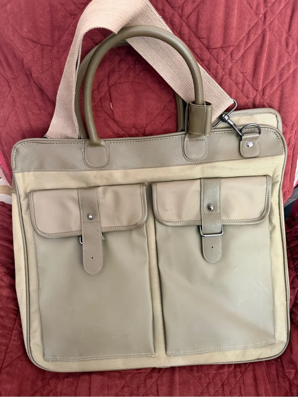Vintage Calvin Klein Olive Green weekend bag - Picture 2 of 5